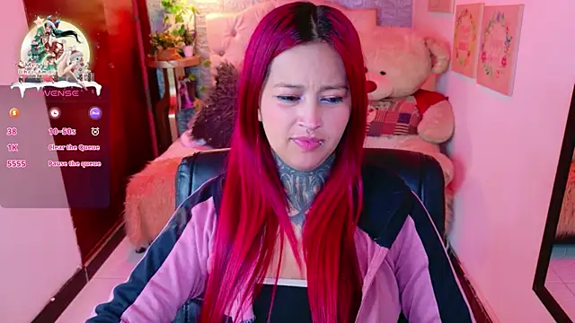 meghan_nill (F milf) - spank ass + oil