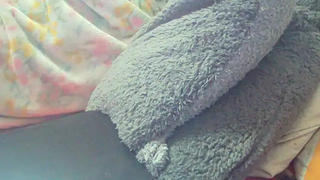 Playful_MILF_Demi webcam