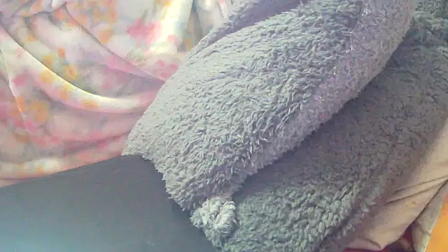 Playful_MILF_Demi webcam