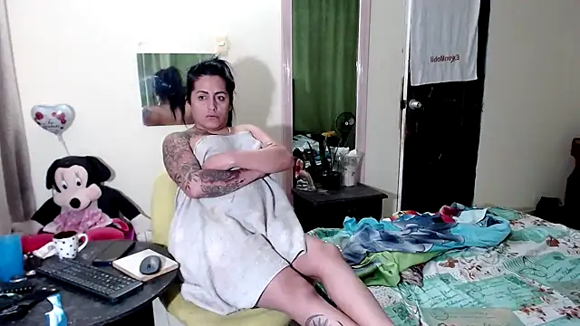 Sashaferrari2000 webcam