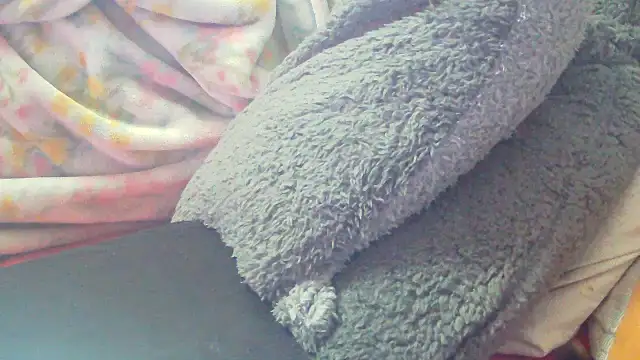 Playful_MILF_Demi webcam