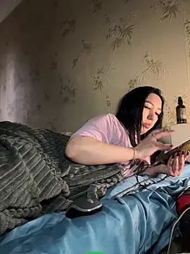 Naughtbaby_2025 webcam