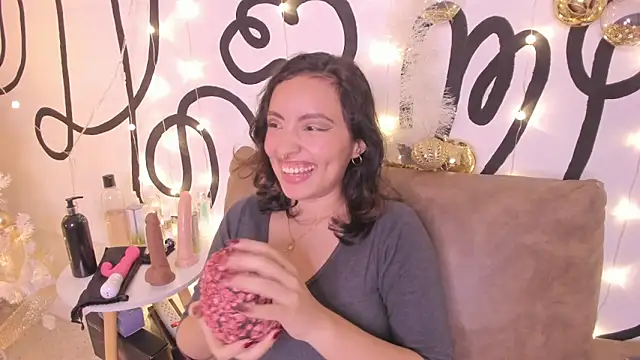 angelica_moon21 (F teen) - NAKED