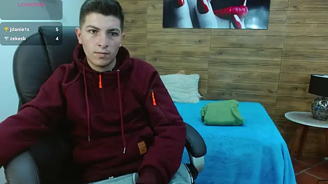 taner_king - Taner_king's free webcam