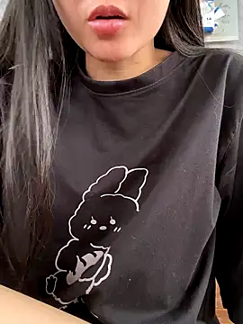 emily-y (F young) - Squirt