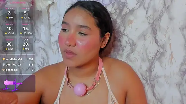 whitneysweet (F young) - SPANK TITS