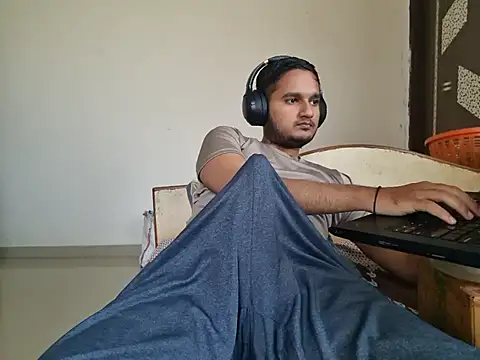 young-hairy-jon webcam