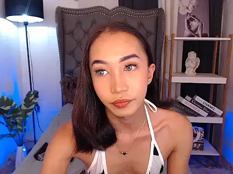 Sweet_kittyxx webcam