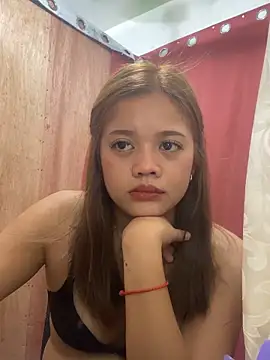 yoursexyladyLory19 webcam