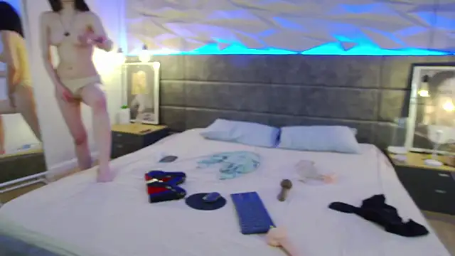 Ruby_de_Cherry webcam