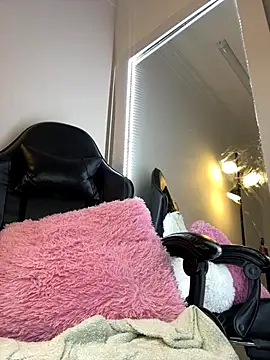 Webcam Model (_Sarita_1)  is live.Free join now!