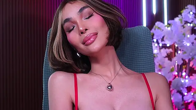 xxforyoureyesonlyxx webcam