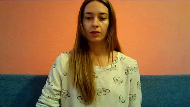 Honey_Whisper webcam