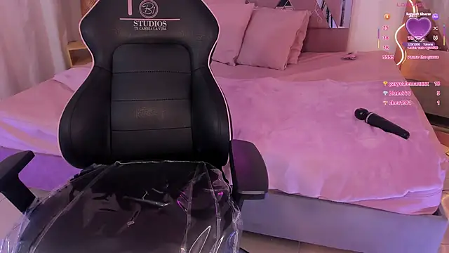 Shinedark_tay1 webcam