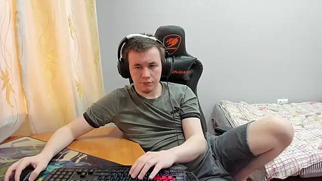 iliaskrislove webcam