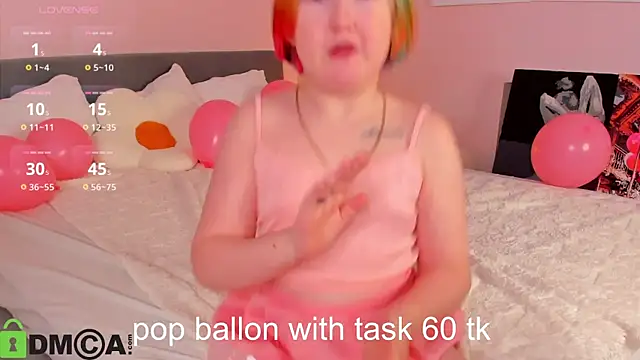 Sara_Robinson webcam