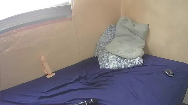 SexyZuluBarbie webcam