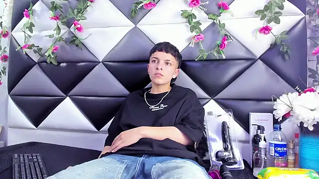 Megan_Thompson_ webcam