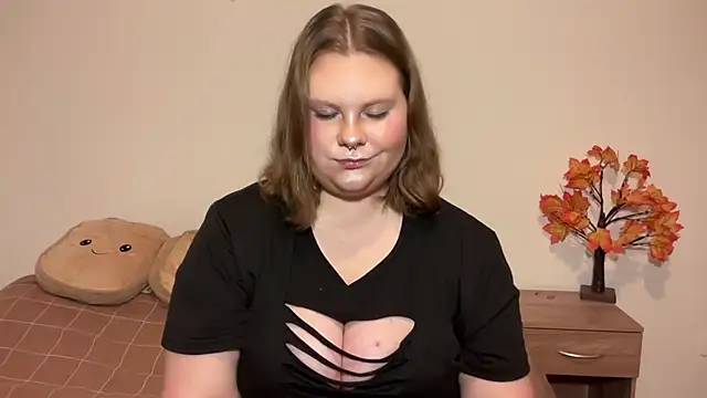 BriannaFlirty webcam