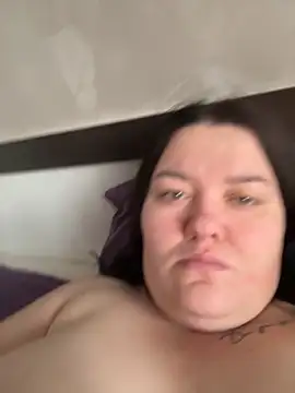 SunnyLeila2101 webcam