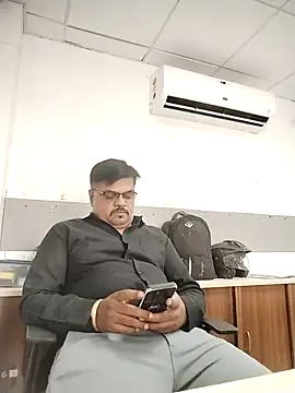 Desi_Lodo_Gujju_Boy webcam