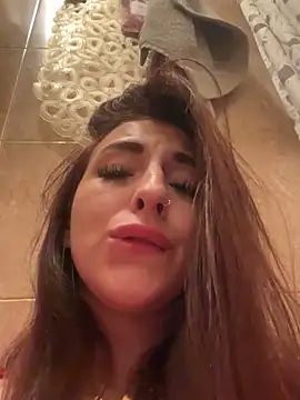 sashabelle_ (F young) - Make me scream! But no one has to hear m