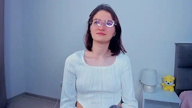 LorrieDegonia webcam