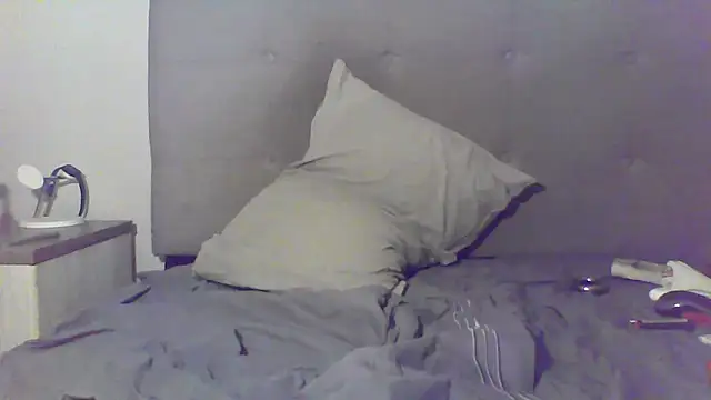 Kinkysubfag80 webcam