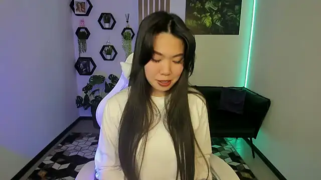 LunaPurrr webcam stripchat model stream image