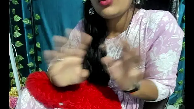 Forever_Love2025 webcam