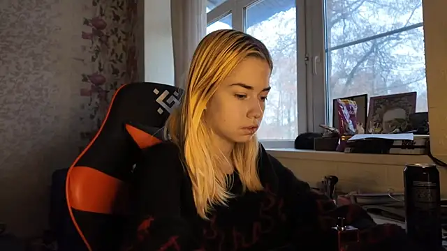 Witching_Moon webcam