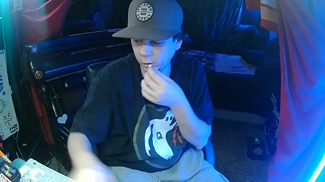 bowerboi - Bowerboi's free webcam - UK Sex Cams