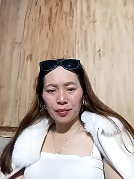 Bianly webcam stripchat model stream image