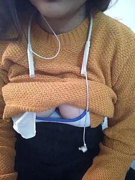 Webcam Model (Neha_Tyagi)  is live.Free join now!