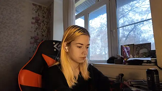 Witching_Moon webcam