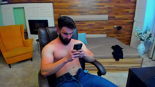 micahlane (M young) - New king here🤛