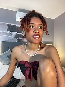 Aprillbrunette webcam