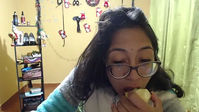 Violet_And_Smith webcam