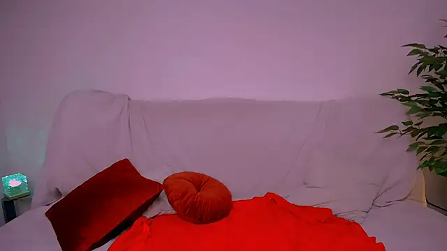 ElenaMonroe webcam