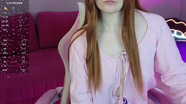 Ginger_Kristin webcam