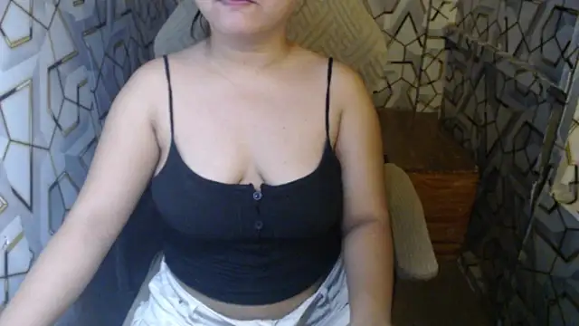 your_bootybabe1998 webcam