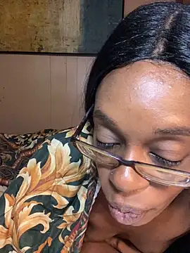 Jasmine_FullsShine webcam