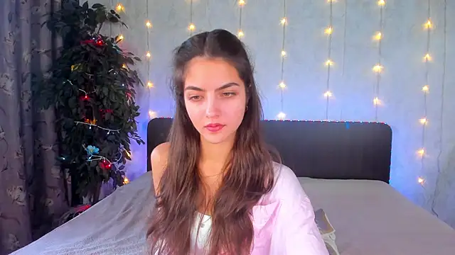 Milana_Crystal_ webcam