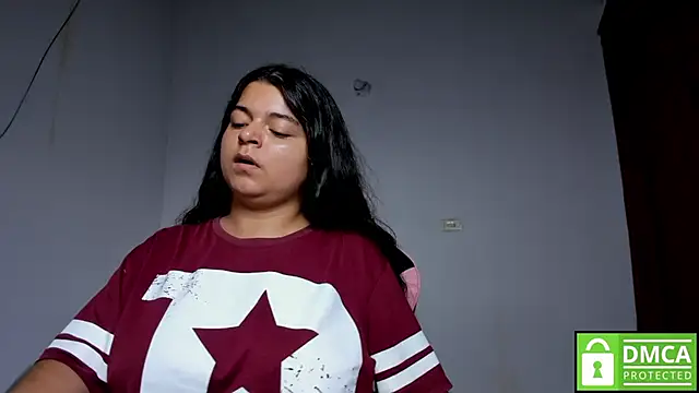 Little_Shaara webcam