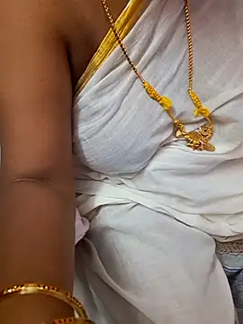 Tamil_Ammani webcam