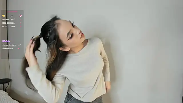 CoreenLuebbers webcam