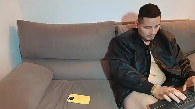 Milanthompson2025 webcam