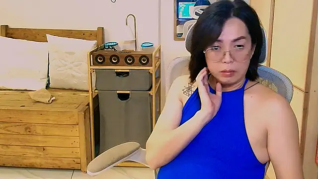 mori-liciousxxx webcam