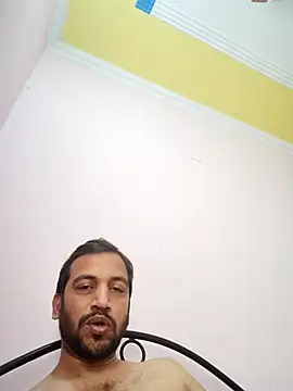 nick_cbdelhi (Ask my age) - 1000tk