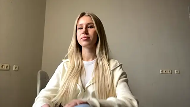 KacySottile webcam stripchat model stream image